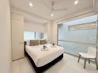 Pool Resort Port Douglas