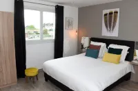 Home Place Hotels in Bommes