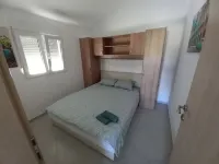 Apartment with a Pool, Mountainview, Near the Sea!