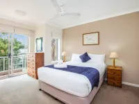 Bridgewater Terraces Hotels near Story Bridge