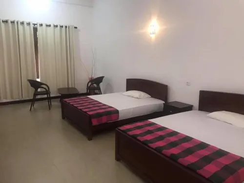 Canalside Villa & Guest House Hotels in Nawalapitiya