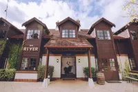 Margaret River Resort Hotel di 