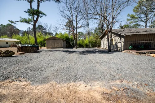 “The Sugarloaf Mountain Cabin” A Charming Lakefront Escape!!