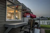 Riverside Tiny Home Retreat 28+ Day Extended Stays Welcome