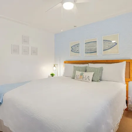 Surf’s up Suite @ Kiahuna I AC I Partial Ocean View I Beach Amenities Surfboard