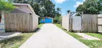 Private Guesthouse w/ King Bed, Putting Green, Covered Patio Hotels near Palm Plaza Shopping Center
