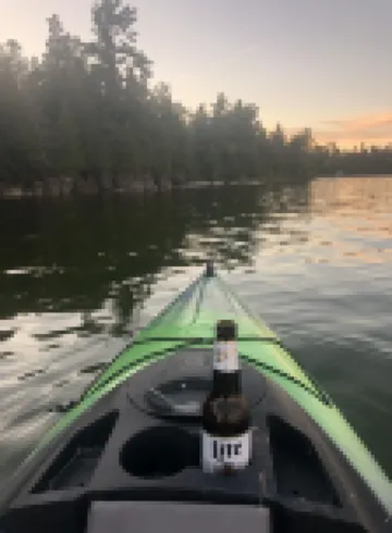 Private apt. that easily sleeps six (8 possible) close to Golf, Skiing, Beach