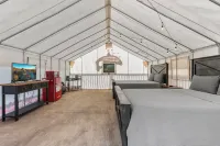 Furnished Glamping Tent/2 Queen Beds/Red River Access- River Rainbow - #5