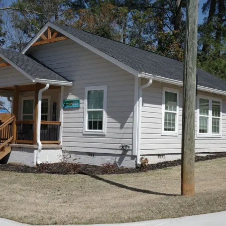 Lindo Lanier Cottage in Gainesville