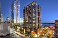 Newmark Tower Soundview Suite