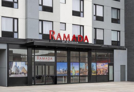 라마다 바이 윈덤 브루클린