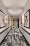 2BR Canal Street Charm: Elegant Space | The Mayfair