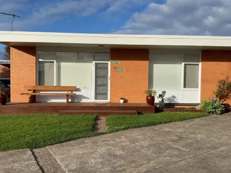 Seaduce, only 300m to the beach! Отели в г. Сейнт Леонардс