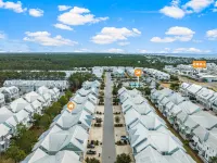 Prominence Happy Daze - Villas