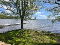 The Eagles Nest A Charming 4-bedroom cabin on Lake Canadarago