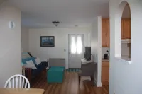 In-Town Bar Harbor, One Bedroom, Huckleberry Suit 바하버 호텔