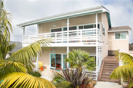 Walkable Hang Ten Hut in Heart of Encinitas