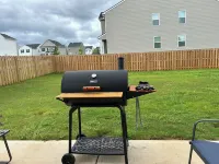 5 bedroom spacious home, with charcoal grill and seating. Peaceful neighborhood.