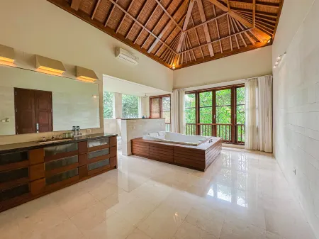 Princessa Villa Отели рядом с достопримечательностью «Klungkung Temple»