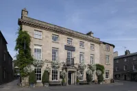 The Royal Hotel