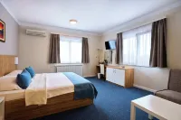 Hotel Phoenix Hotels in Селниця-Щитар'євська