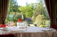 Stonefield Castle Hotel ‘A Bespoke Hotel’ Hotels in Tighnabruaich