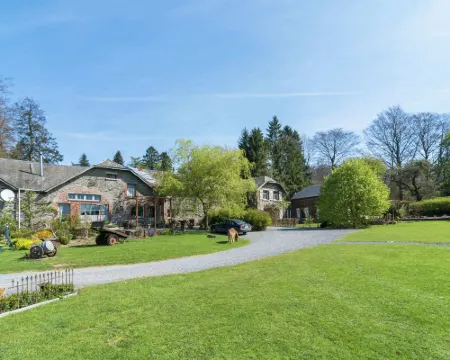 Quaint Holiday Home in Bièvre in the Forest Hotels in Bievre
