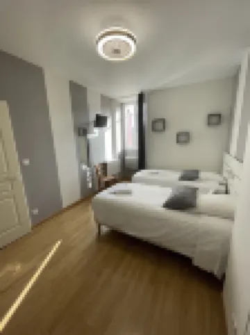 Hôtel Restaurant Le Macarena Hôtels à : Pouillenay