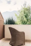 Alpenpalace Luxury Hideaway & Spa Retreat - Mountain view