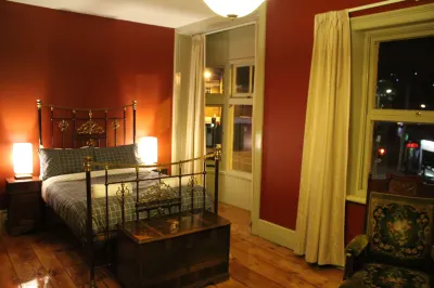 ذا تاسمانيان إن فنادق في 