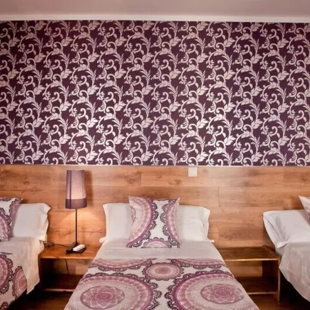 Hostal Abel Victoriano Отели рядом с достопримечательностью «Автостанция Moncloa »