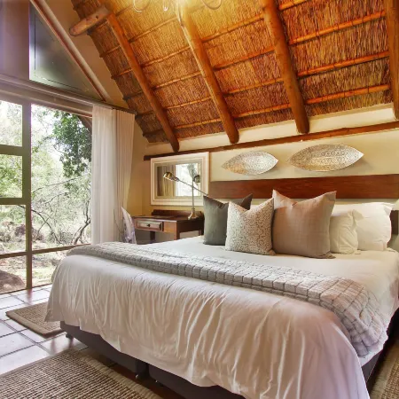 Itaga Luxury Private Game Lodge
