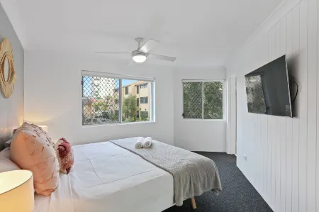 Le Beach Apartments