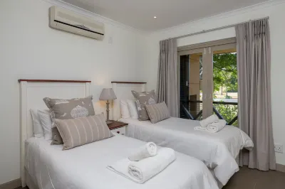 San Lameer Villa Rentals 10430