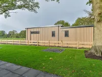 Chalet in Dutch Park with Garden and Terrace Hotel a Hoogersmilde