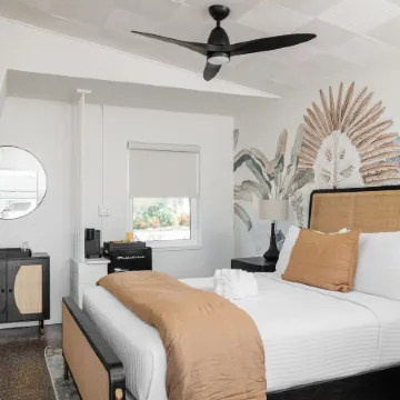 Haley's Court Boutique Motel