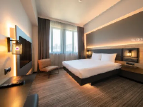 Moxy布加勒斯特老城 布加勒斯特酒店