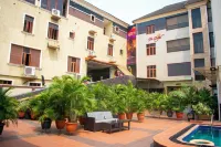 Ai-Royal Hotel & Suites Hotels in Odogunyan