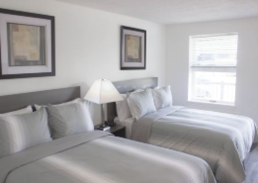 Bowmanville Marina Inn & Suites