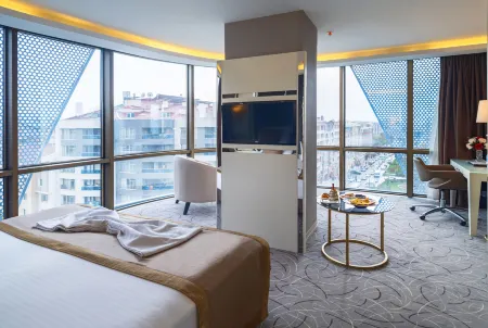 The Conforium Hotel Van Отели в г. Эдремит