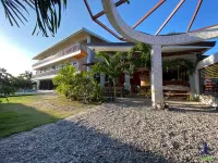 Cerca Parola Beach Resort Các khách sạn ở 