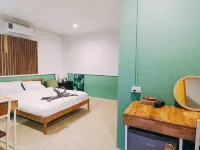 เลคแคมป์ รีสอร์ต โรงแรมในอำเภอ พิปูน
