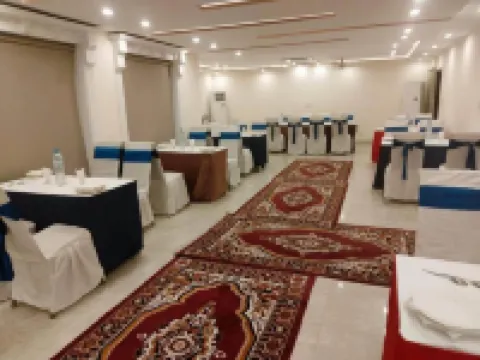 Hotel Royal One Hotels in Multan