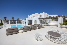 Villa Zircon