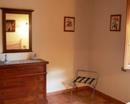 Apartment for 2 People Surrounded by Nature Hoteles en Bucine