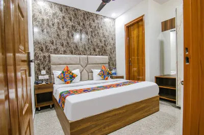 Fabhotel Hc South Crown Hotels near Luxurio Sukh Plaza