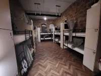 Capsule & Dormitory Space-X Các khách sạn ở Jerusalem
