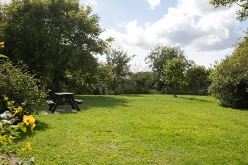 Ballyroan - Peaceful Dog Friendly Cottage Hotels in East Williamston