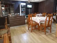 Dreamland Suites - breakfast