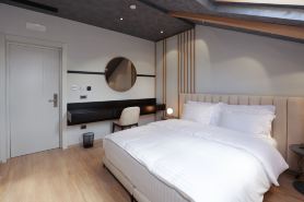 Gremmy Boutique Hotel